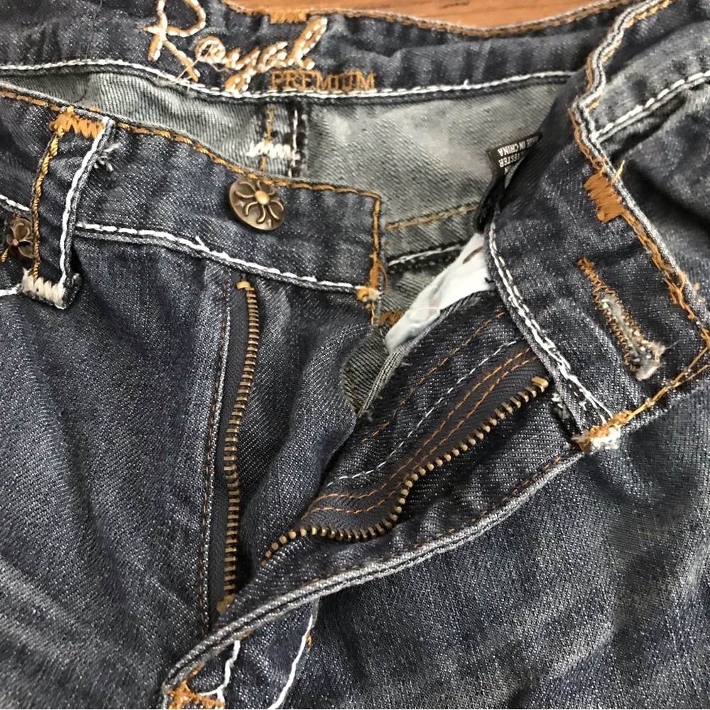 ▪️Royal Distressed Denim Jeans - Picture 5 of 11